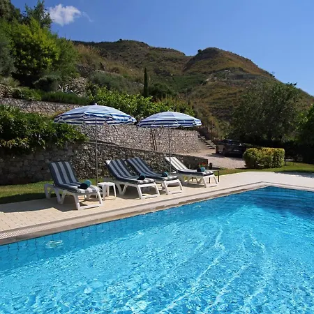 Holiday home Etna Mare - Pool In Peaceful Location With Breathtaking Views Of The Sea, Mt Etna & -